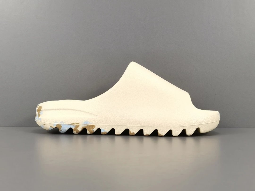 Yeezy Slides Supplier