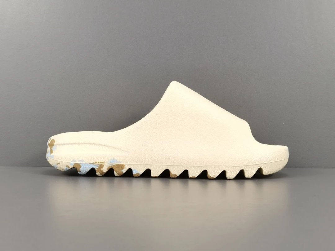Yeezy Slides Supplier