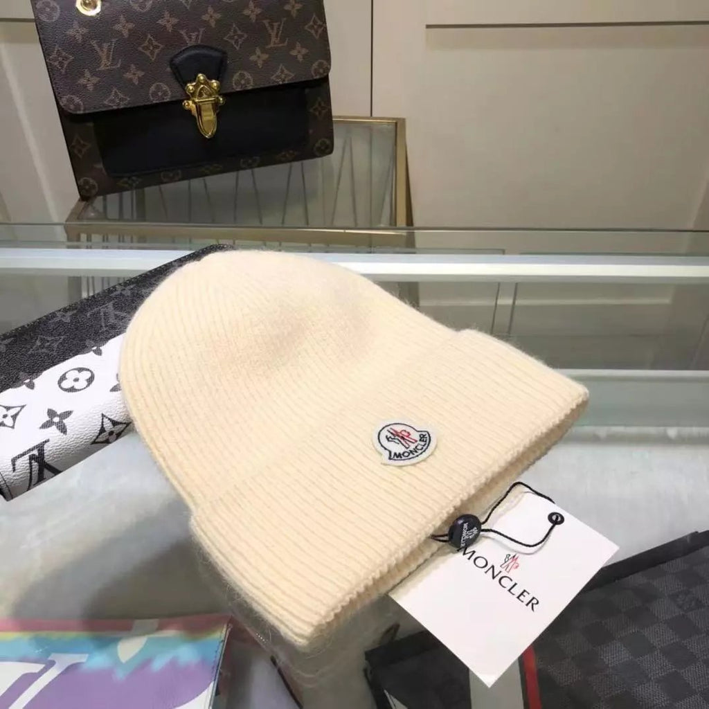 Moncler Beanie Supplier